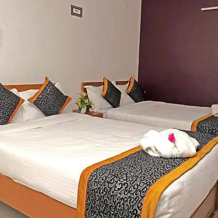 Kumaran Kudil - New Family Home Stay Vl Bodinayakkanur, Theni Exterior photo