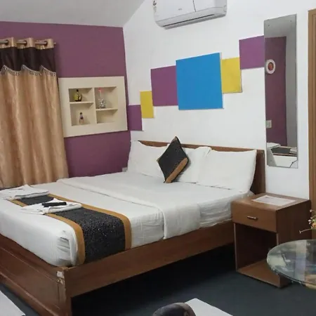 Kumaran Kudil - New Family Home Stay Vl Bodinayakkanur, Theni Exterior photo