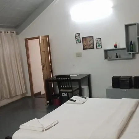 Kumaran Kudil - New Family Home Stay Vl Bodinayakkanur, Theni Exterior photo