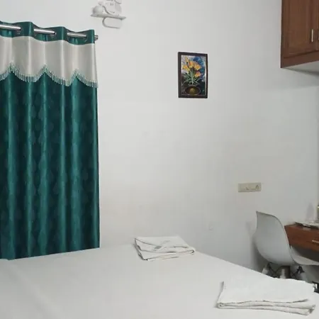 Kumaran Kudil - New Family Home Stay Vl Bodinayakkanur, Theni Exterior photo