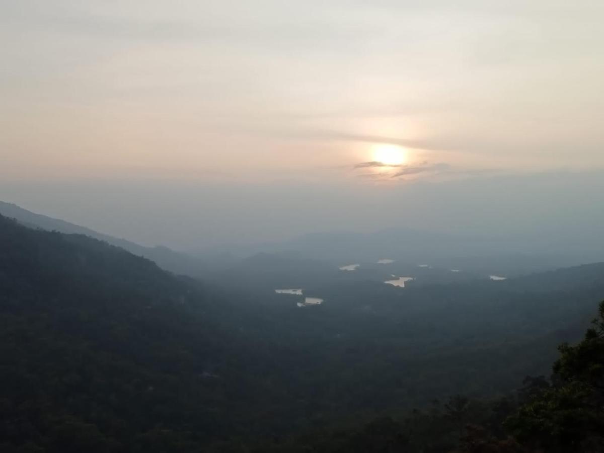 Kumaran Kudil - New Family Vl Bodinayakkanur, Theni Homestay